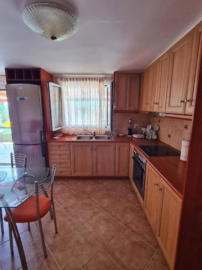 Guesthouse Petrothalassa Porto Heli Luaran gambar
