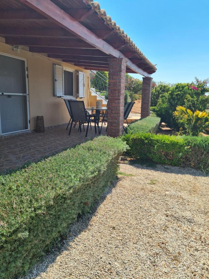 Guesthouse Petrothalassa Porto Heli Luaran gambar