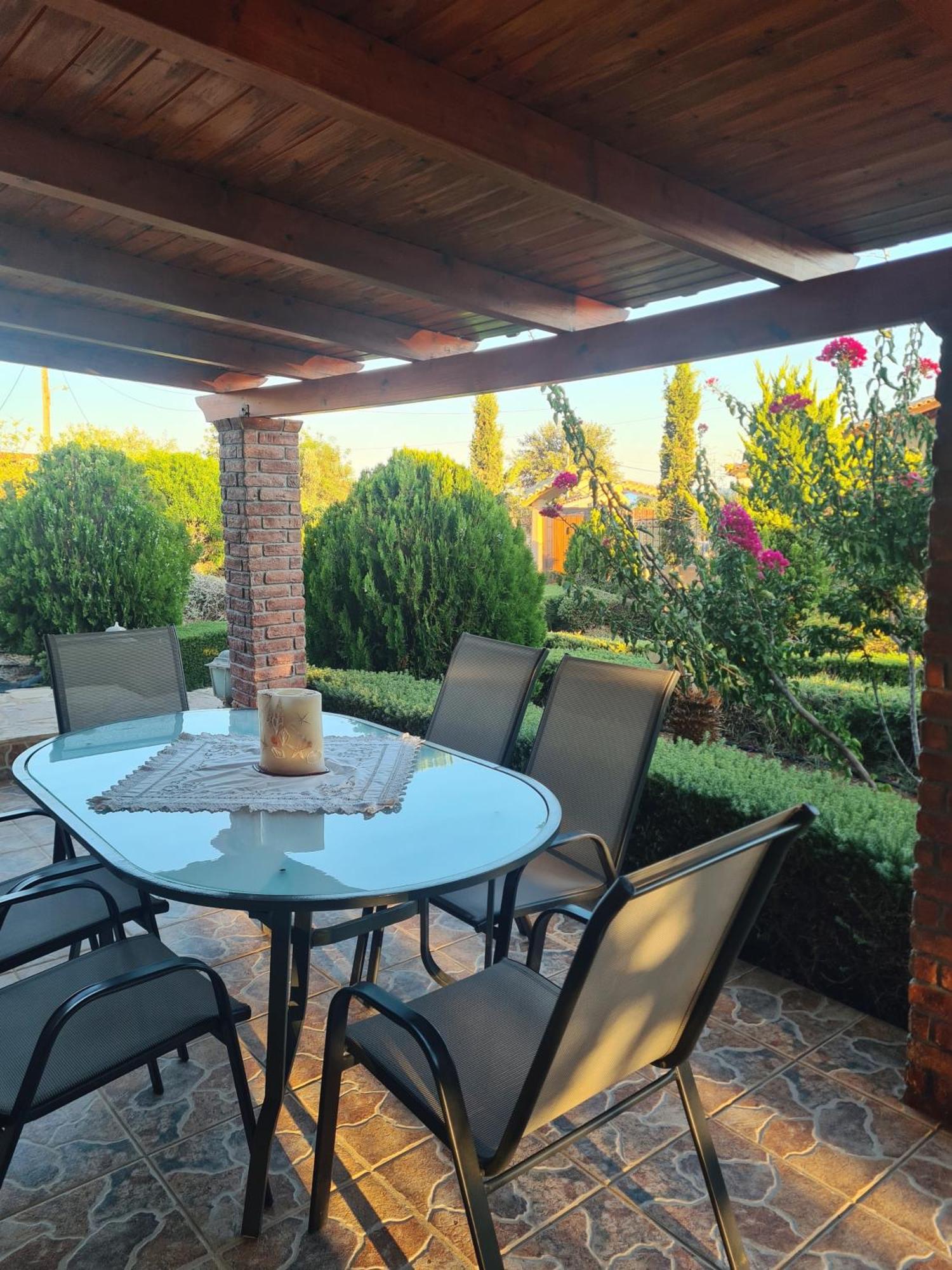 Guesthouse Petrothalassa Porto Heli Luaran gambar